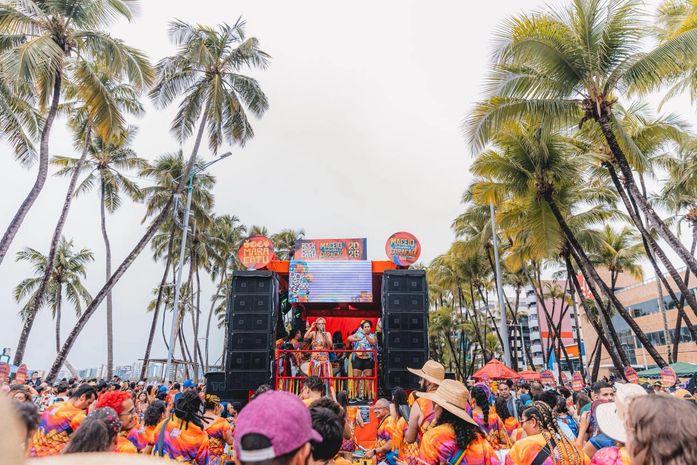 Desfile do Rock Maracatu é marcado por celebrações, festa e muita animação