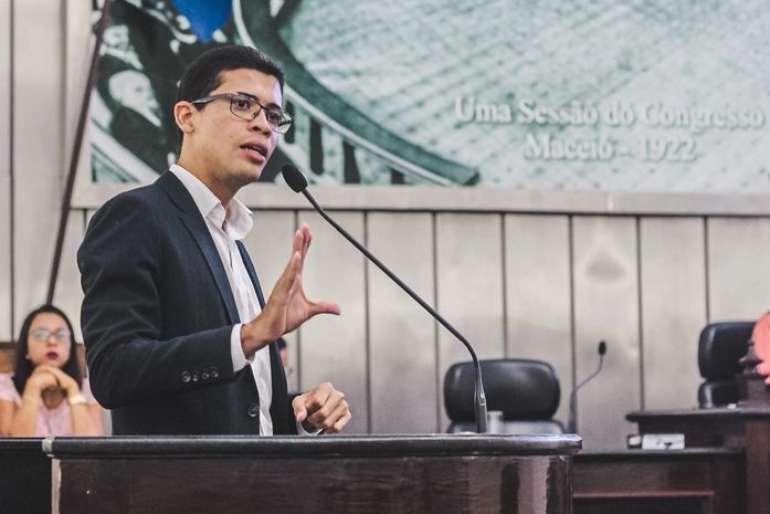 Superintendente de Orçamento Público, Wagner Sena, explica o desenvolvimento do projeto na ALE