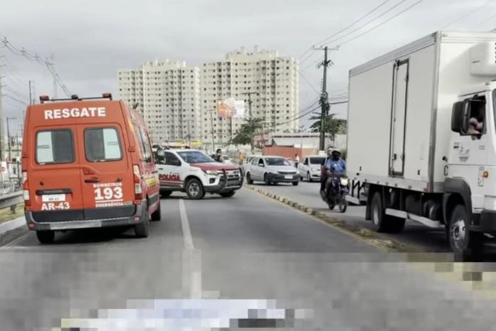 Mulher morre após cair de moto por aplicativo e ser atropelada na parte alta de Maceió