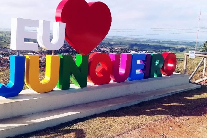 Vídeo: Prefeito de Junqueiro divulga Nota de Repúdio contra atitude caluniosa da família Pereira