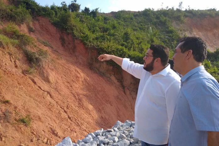 Severino Pessoa visita obra de recuperação do trecho da BR 101 em São Miguel dos Campos