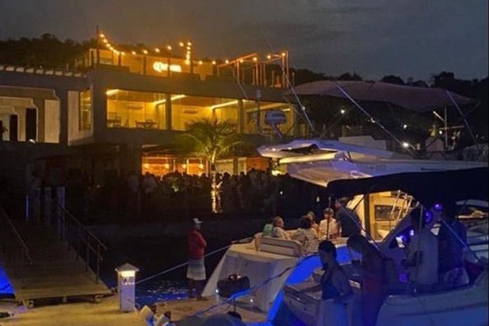 Festa tem duração de mais de cinco dias e desrespeita decreto e situação de pandemia.