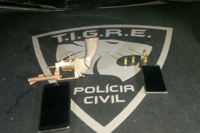Menor é preso por assaltos a mão armada