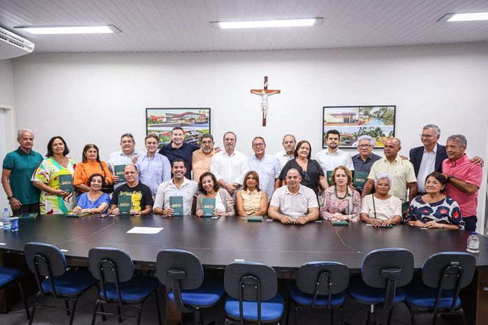 Prefeitura de Arapiraca homenageia mais 22 personalidades que construíram o desenvolvimento da Capital do Agreste