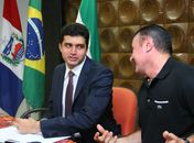 Cícero Almeida está de olho na caneta do prefeito Rui Palmeira