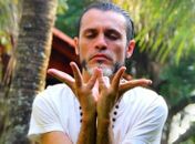 Após João de Deus, líder religioso Ananda Joy é acusado de abuso sexual