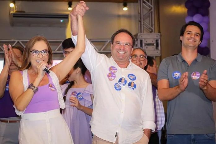 Candidata a vereadora Aurélia Fernandes reúne amigos, lideranças e familiares no lançamento da sua campanha