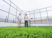 Prefeito Luciano acompanha obras do CRAS e do campo de futebol society no Brisa