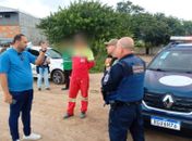 Agentes do DMTT e Alurb flagram descarte irregular de lixo em área verde na Santa Lúcia