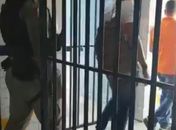 Professor foi conduzido para a delegacia para prestar esclarecimentos