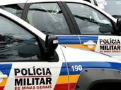 Menino de 11 anos liga para polícia e pede alimento