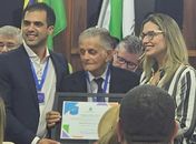 O ex-deputado, artista plástico e escritor, Ismael Pereira foi homenageado com a comenda do Mérito Cultural Jornalista Zózimo Lima