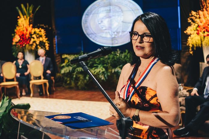 Perita criminal alagoana lança livro sobre sustentabilidade ambiental