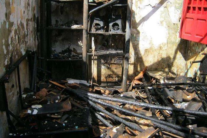 Mulher é acusada de incendiar casa de ex-marido