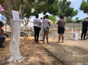 Mortos pelo Covid-19 são homenageados com pétalas de rosa, caídas do céu em Arapiraca 