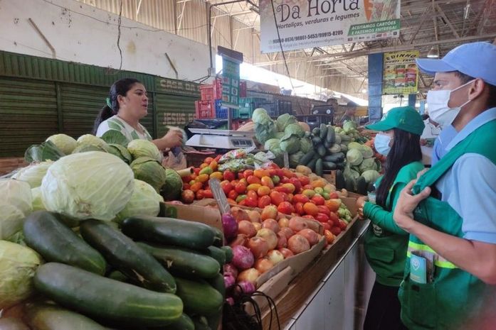 Ação da Sudes no Mercado da Produção, em Maceió