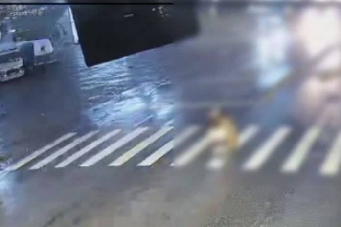 Câmeras flagram momento exato de acidente que matou casal na Av. Menino Marcelo; veja o vídeo