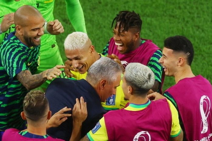 Com autoridade, Brasil goleia a Coreia. E está pronto para a Croácia, pelas quartas