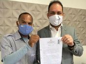 Dudu Ronalsa entrega indicação contra demissão em massa de cobradores de ônibus