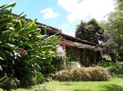Estrutura de antiga cerâmica virou pousada