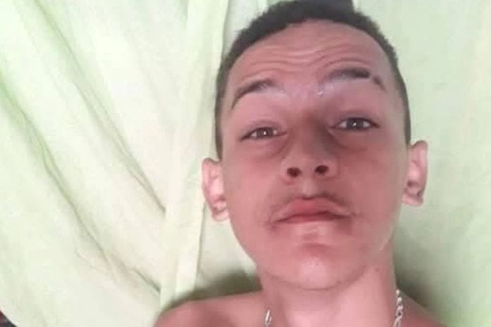 Bando criminoso invade casa e executa jovem com vários tiros em Arapiraca