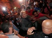 Preso, Lula deixa Sindicato dos Metalúrgicos e segue para o aeroporto de Congonhas