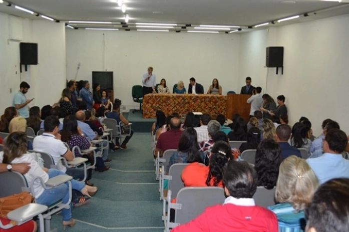 Novos servidores da Uncisal são empossados