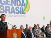 "Tivemos o melhor semestre desde 2013", diz Bolsonaro sobre o PIB