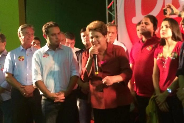 Dilma participa de evento de campanha em Maceió