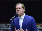 Emenda à Constituição é promulgada e Marx Beltrão reafirma defesa do direito de professores acumularem cargos