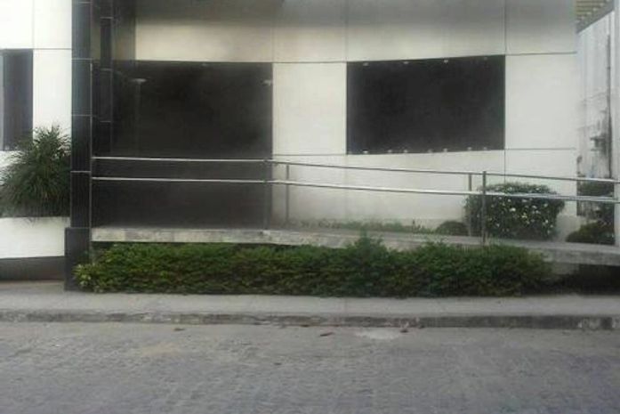 Princípio de incêndio em clínica