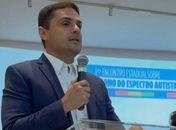 Deputado Alexandre Ayres defende inclusão e apoio às mães atípicas em Encontro Estadual sobre Autismo