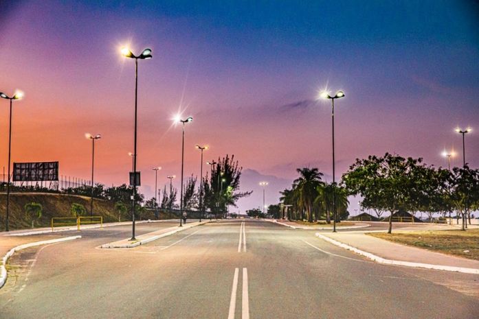 Prefeitura de Arapiraca recupera iluminação do Lago do Perucaba