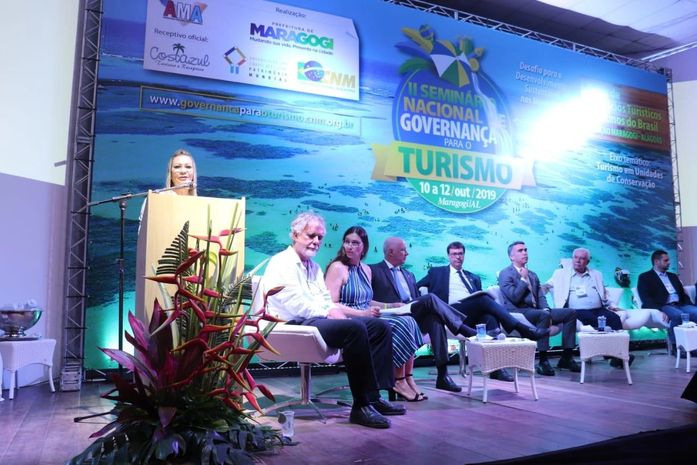 AMA participa de seminário nacional de turismo, em Maragogi