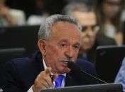 Prefeito nega que sua saúde está prejudicando seu trabalho e que seu vice é ingrato 