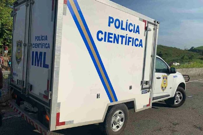 Viatura da Polícia Cientifica