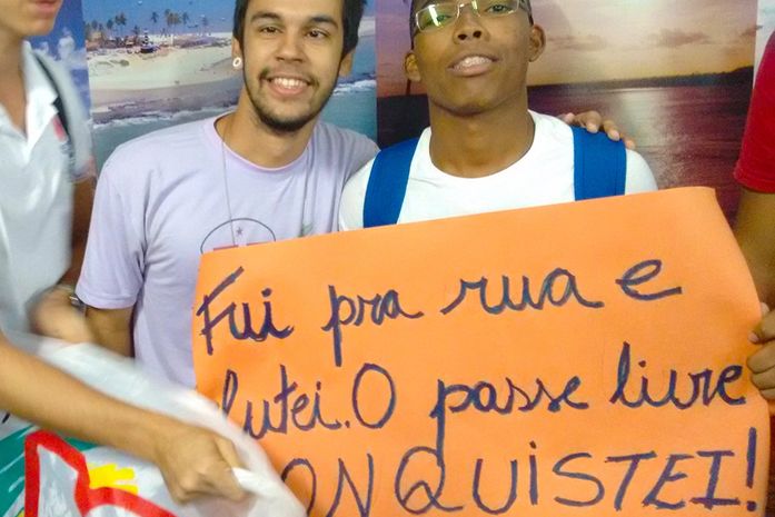Estudantes comemoravam sanção da Lei do Passe Livre, que foi suspensa