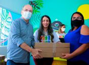 Semed Penedo distribui notebooks e orienta diretoras sobre protocolo de volta às aulas