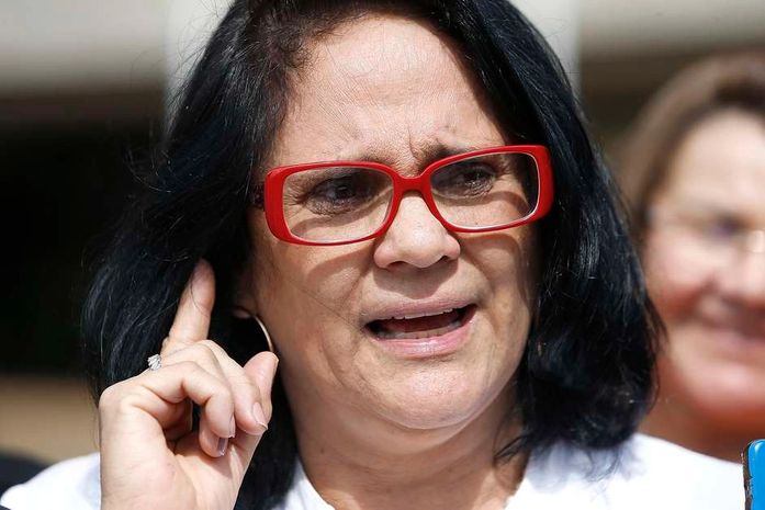 Damares aciona PF após ameaças de morte nas redes