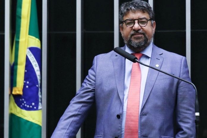 "O PT precisa parar de errar!", reclama vice-presidente do partido