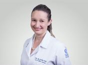 A cirurgiã de cabeça e pescoço, Ana Carolina Pastl