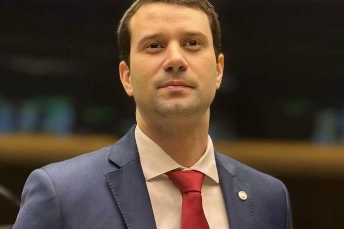 "Devemos sempre aliviar o bolso do trabalhador, principalmente aqueles que mais precisam", diz Daniel Barbosa sobre isenção do IR