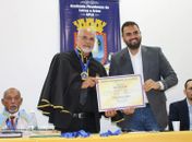 Tiago Freitas recebe título de Sócio Benemérito da APLA