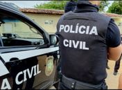 Foragido desde 2021, homem é preso acusado de estuprar a enteada de 13 anos; crime teria acontecido no aniversário da vítima
