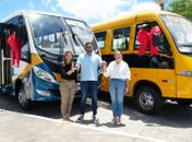 Prefeitura de Piranhas adquire ônibus escolar e veículo para Assistência Social por meio do Novo PAC

