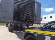 PRF em Alagoas recupera caminhão roubado na BR-423