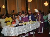 Corpo do padre Alvo está sendo velado na Concatedral de Arapiraca 