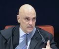 Moraes decide não prender Bolsonaro por descumprimento de medida cautelar
