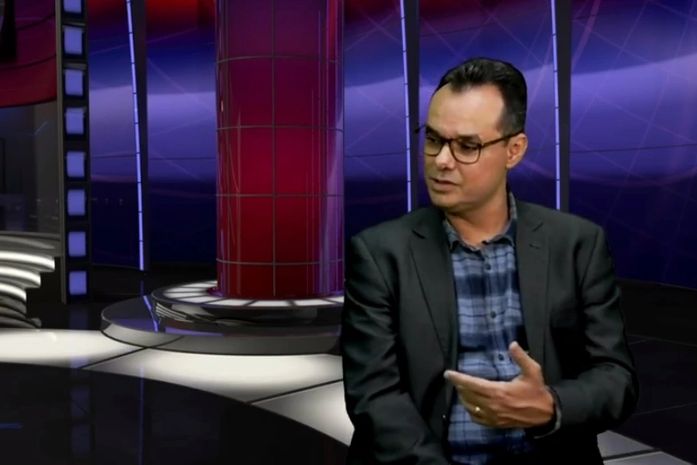 TV Cidadã entrevista professor universitário autor de livro sobre autoritarismo no Brasil