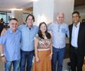 Feijoada com pagode marca reinauguração do restaurante Riacho Doce
